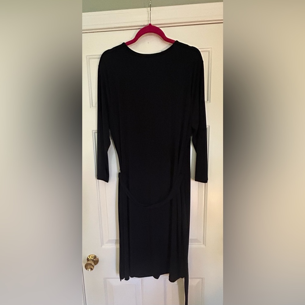 Women’s Jones New York  L Black Wrap Dress.  Belted.
